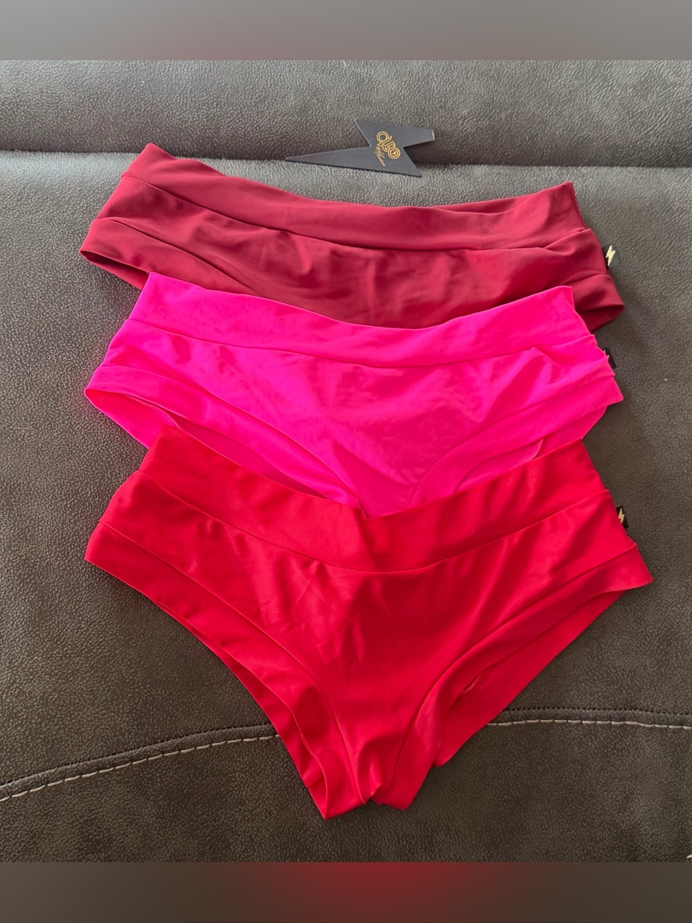 Cleo the Hurricane Low Waist Cheeky Bottom - Size Small